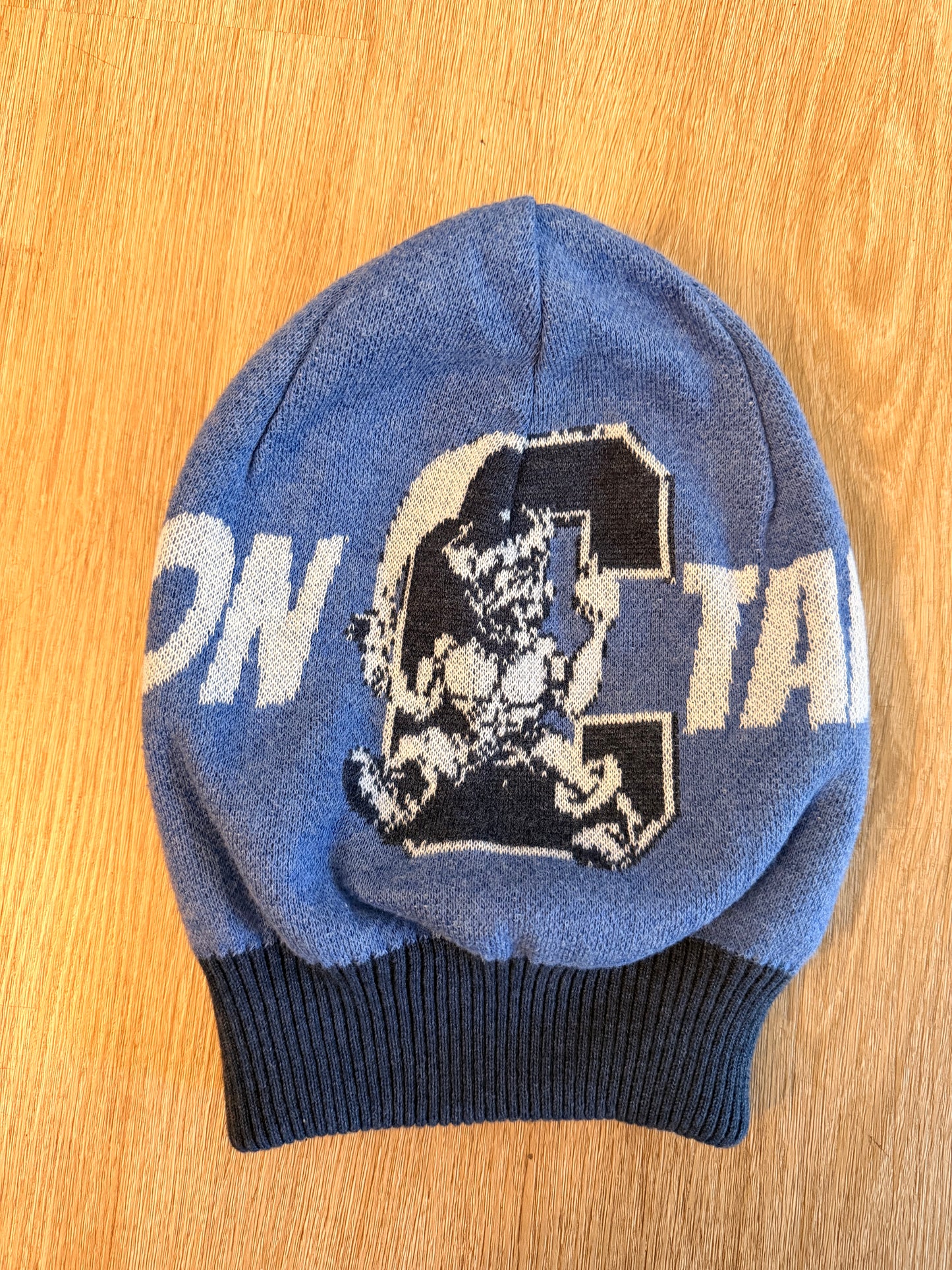 Knitted beanie